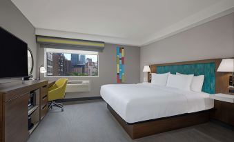 Hampton Inn & Suites by Hilton Toronto Downtown