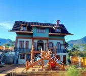 Kopa HillTop - Family Guest Home