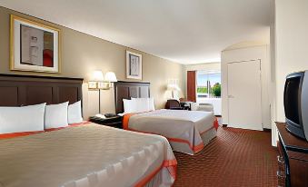 Days Inn & Suites by Wyndham Rancho Cordova