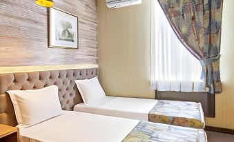 Hotel Yesenin