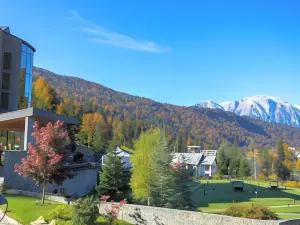 Lux Garden Hotel
