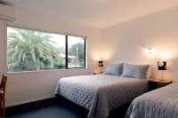 Aotearoa Lodge Hotels in Coromandel