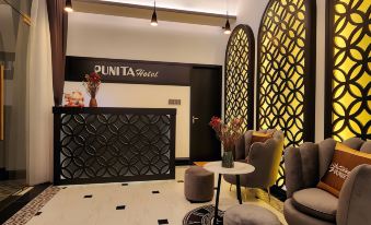 Punita Hotel