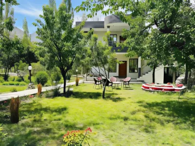 Flora Inn Skardu