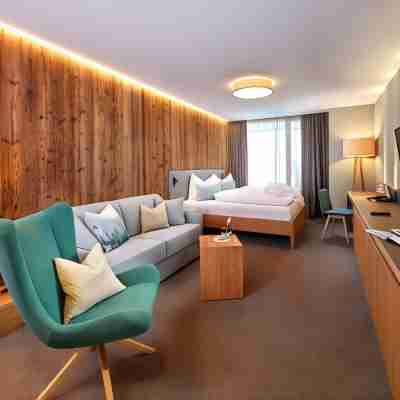 Hotel Der Waldhof Rooms