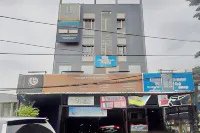 RedDoorz Syariah @ Penginapan Sederhana Palembang Hotel dekat DAVIENA SKINCARE PUSAT