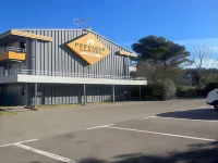 Premiere Classe Montpellier Ouest - Saint Jean de VÉDAS Hotels in Cournonterral