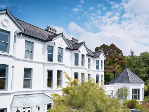 Seaview House Hotel