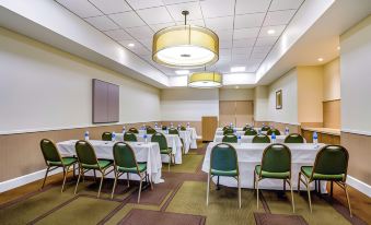 La Quinta Inn & Suites by Wyndham Danbury