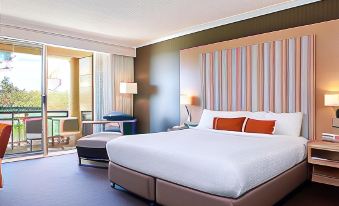 Mercure Gold Coast Resort