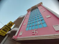 Goroomgo Kashi Nest (Varanasi, Uttar Pradesh) Hotels near Thai Temple