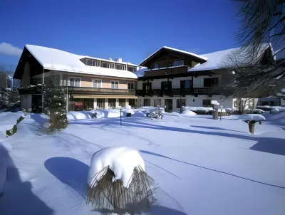Aktiv Hotel Böld & Restaurant Uhrmacher Hotels in der Nähe von Ettaler Klostermarkt
