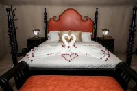 Luxury Desert Camp Oman Hotels near Desert bidiya