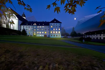 Spannort Family Home with Common Kitchen and Self Check-IN Hotels in 