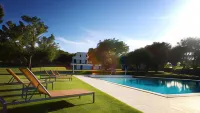 Tenuta Monacelle - Pools