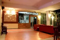 Sawasdee Mansion - Hostels