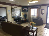 Super 8 by Wyndham Canton/Livonia Area Hotels in Van Buren Charter Township