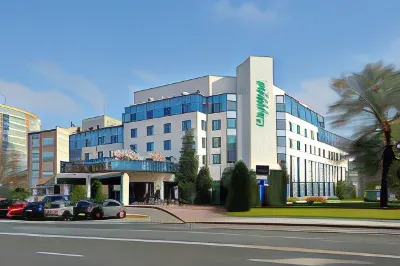 City Hotel Hotels near Śluza Okole