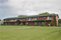 Stone Fence Resort Hotels in Ogdensburg