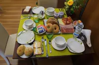 Nives Bed & Breakfast