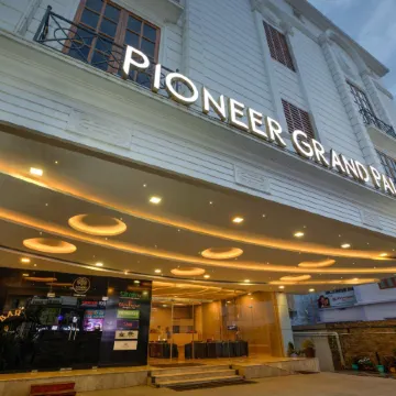 Hotel Pioneer Grand Palace