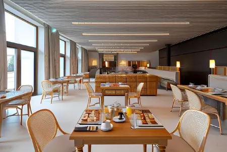 Parador de Leon - San Marcos Отели в г. Леон