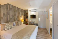 Pey la Tour - Logis Hôtels & Restaurant Hotel di Montussan