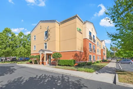 Extended Stay America Suites - San Ramon - Bishop Ranch - East Отели рядом с достопримечательностью «Парк Ричард Фаи Виллидж Грин»