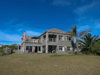 At 29 Columba - Beach