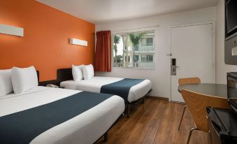 Motel 6 Carpinteria, CA - Santa Barbara - North