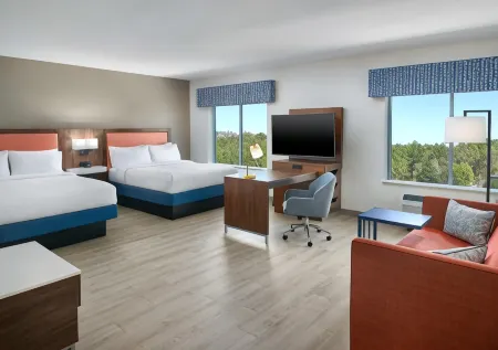 Hampton Inn and Suites Fultondale Birmingham I 65