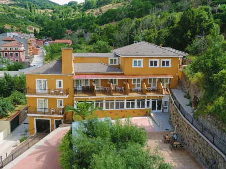 Hotel Rural El Molino Отели в г. Пеньякабальера