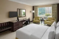 Crowne Plaza Jeddah Отели в г. Джедда