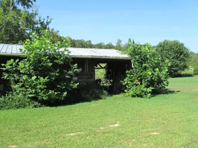 Big Sandy, TN, Sleeps 8 Hotels near Pilot Knob Interpretive Center