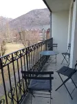 Appartement. Dans un Parc. A 5 Minutes à Pied du Centre Ville. Idéal Curistes Hoteles en Bagnères-de-Luchon