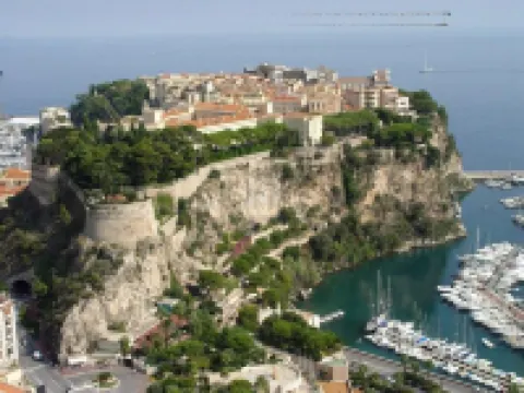 Beautiful for 4 people, town centre, 100 m from the beaches, near the shops