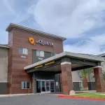 La Quinta Inn & Suites by Wyndham Las Vegas Nellis Hotels in Las Vegas