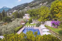 폰도 라 캄파뇰라 가르냐노 호텔