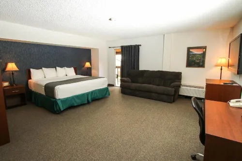 Sundowner Station Hotels in Riverton