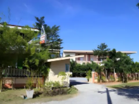 Siriburi Resort Hotels near Kho Khao Beach