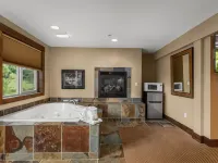 Duck Inn Lodge Hotels in Whitefish