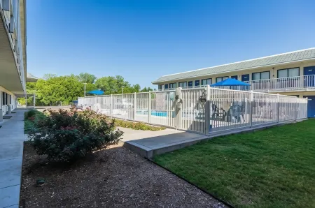 Motel 6-Bellmead, TX - Waco