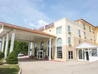 Savannah House Hotel Hotels in Branson