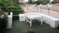 Tsumeb Backpackers & Safari - parking