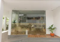 Ayman Syariah Hotel - balcony