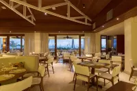 Jatiuca Hotel & Resort - Bintang 4