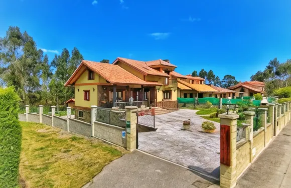 拉奧古耶勒里納酒店