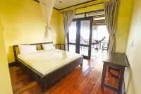 Mr Tho's Bungalows Hotels in Khong