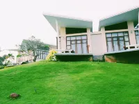 Lazi Beach Resort فنادق في لا غي