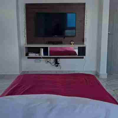 Sofa Bed Stay Rooftop Pool & Gym – Avenida Balboa Next to Hilton Rooms